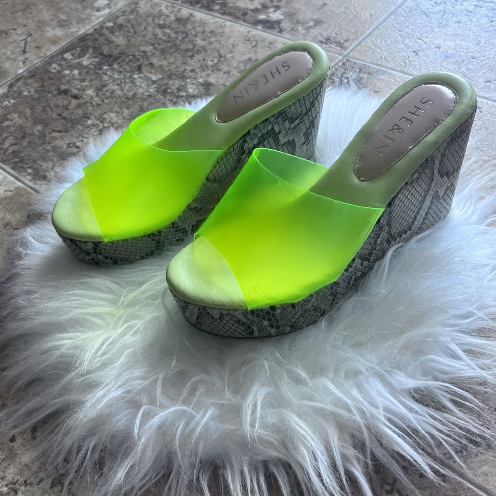 WEDGES